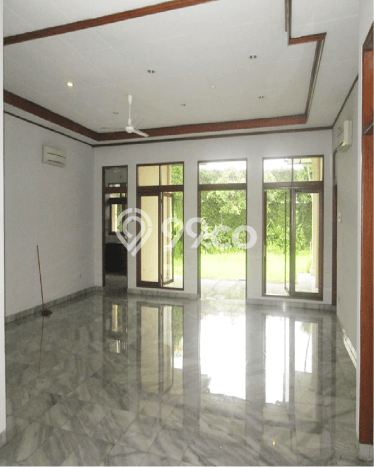 Dijual Rumah Luas Elegan Dengan View Eksklusif di Petukangan, Jakarta Selatan Dijual Rumah Luas Elegan Dengan View Eksklusif di Petukangan, Jakarta Selatan