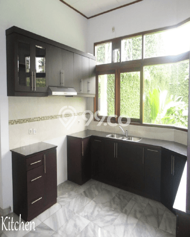 Dijual Rumah Luas Elegan Dengan View Eksklusif di Petukangan, Jakarta Selatan Dijual Rumah Luas Elegan Dengan View Eksklusif di Petukangan, Jakarta Selatan