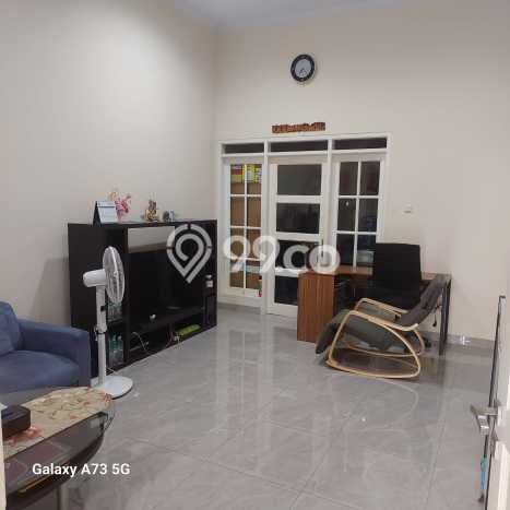 Dijual Hunian Rumah Terawat 2 KT di Kota Wisata, Bogor Dijual Hunian Rumah Terawat 2 KT di Kota Wisata, Bogor