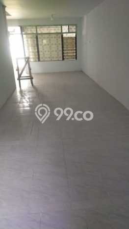 Ruko Dijual di Prime Area Jakarta Barat Luas 300m2 Ruko Dijual di Prime Area Jakarta Barat Luas 300m2