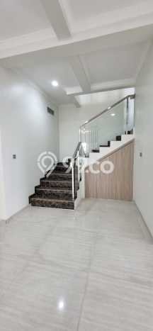 Rumah Luxury Modern Tanpa Renovasi di Poris Tangerang Rumah Luxury Modern Tanpa Renovasi di Poris Tangerang