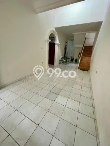 Rumah Modern Minimalis 4 Kamar Siap Huni di Duren Sawit Rumah Modern Minimalis 4 Kamar Siap Huni di Duren Sawit