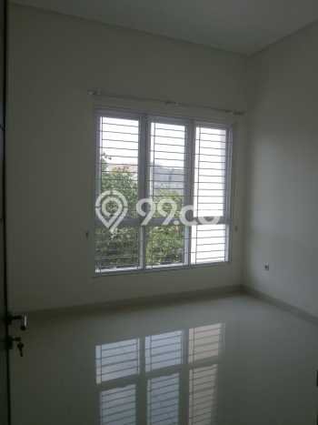 Siap Huni Hunian Elit 6 Kamar di Kelapa Gading Dekat ke Mana Pun Siap Huni Hunian Elit 6 Kamar di Kelapa Gading Dekat ke Mana Pun