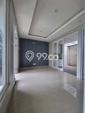 Rumah Luas Asri 2 KT Siap Pakai di Cibubur Jakarta Timur Rumah Luas Asri 2 KT Siap Pakai di Cibubur Jakarta Timur