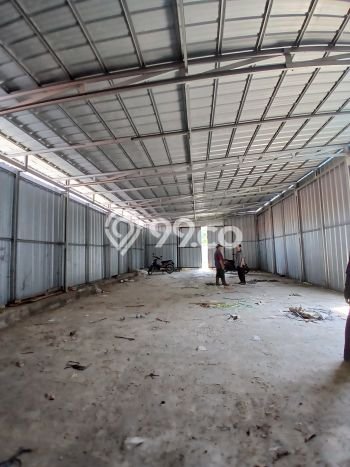 Gudang Disewakan di Kawasan Ramai Depok, Cirebon Gudang Disewakan di Kawasan Ramai Depok, Cirebon