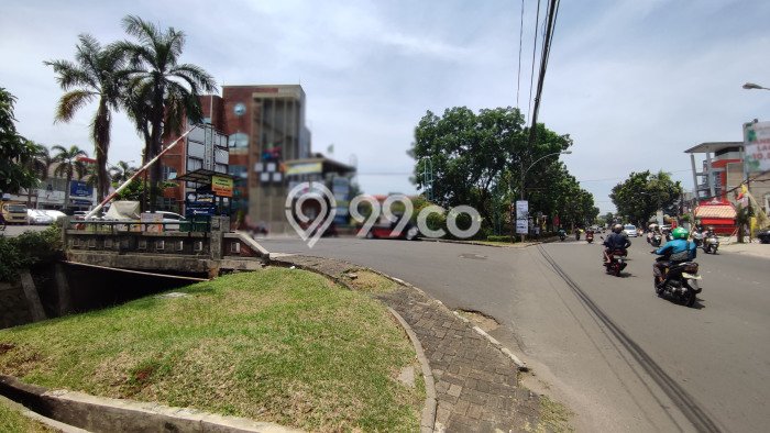 Ruko Dijual di Prime Area Tangerang Selatan Luas 120m2 Ruko Dijual di Prime Area Tangerang Selatan Luas 120m2