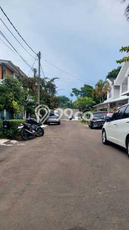 Jual Rumah Mewah Megah Dengan View Eksklusif di Sektor 9-Bintaro, Tangerang Selatan Jual Rumah Mewah Megah Dengan View Eksklusif di Sektor 9-Bintaro, Tangerang Selatan