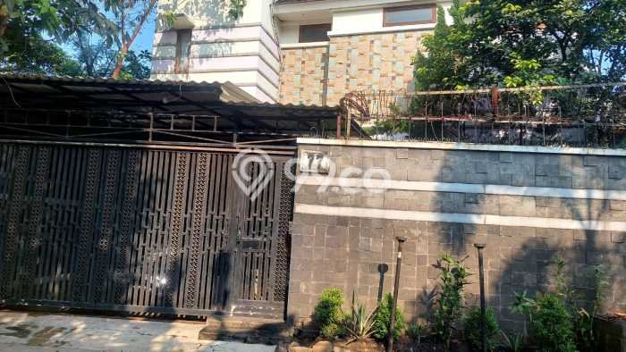 Jual Rumah Modern 4 KT di Sektor 9-Bintaro, Tangerang Selatan Jual Rumah Modern 4 KT di Sektor 9-Bintaro, Tangerang Selatan