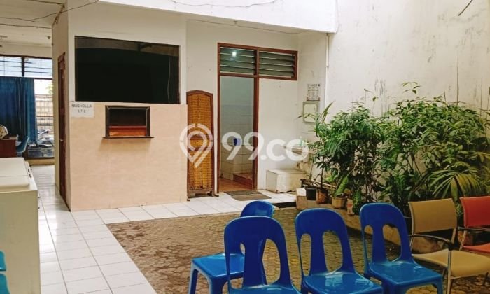 Untuk Dijual! Ruko di Utan Kayu Jakarta Timur LT 390m2 / LB 400m2 Kawasan Strategis Untuk Dijual! Ruko di Utan Kayu Jakarta Timur LT 390m2 / LB 400m2 Kawasan Strategis