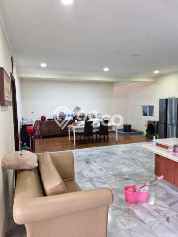Rumah Mewah LB 420m2 Siap Pakai Desain Elegan di Intercon, Jakarta Barat Rumah Mewah LB 420m2 Siap Pakai Desain Elegan di Intercon, Jakarta Barat