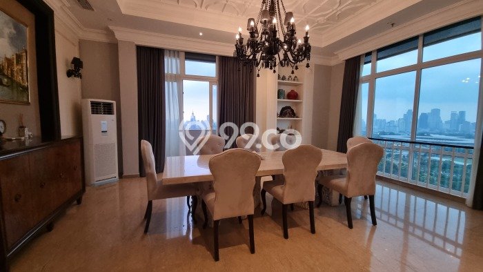 Hunian Apartemen Eksklusif untuk Dijual di Jakarta Selatan dengan 4 BR & 5 Kamar Mandi Hunian Apartemen Eksklusif untuk Dijual di Jakarta Selatan dengan 4 BR & 5 Kamar Mandi