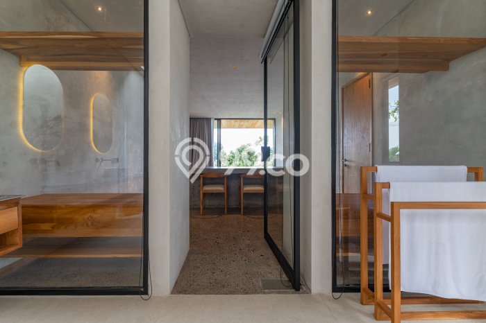 HOT DEAL! Vila di , Luas 380m2m², Lokasi Strategis HOT DEAL! Vila di , Luas 380m2m², Lokasi Strategis