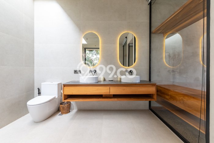 HOT DEAL! Vila di , Luas 380m2m², Lokasi Strategis HOT DEAL! Vila di , Luas 380m2m², Lokasi Strategis