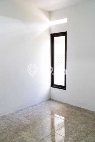 Jual Rumah Harga Miring Ungaran Barat Punya 2 KT & LT 66m2 Jual Rumah Harga Miring Ungaran Barat Punya 2 KT & LT 66m2