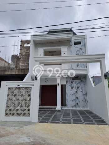 Dijual Rumah Strategis Bagus Punya 4 KT di Tembalang Semarang SHM Dijual Rumah Strategis Bagus Punya 4 KT di Tembalang Semarang SHM