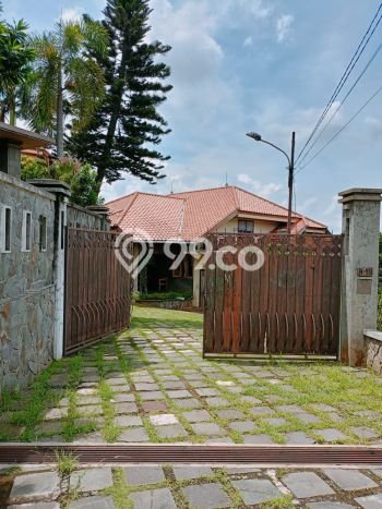 Siap Huni Hunian Elit 6 Kamar di Banyumanik Dekat ke Mana Pun Siap Huni Hunian Elit 6 Kamar di Banyumanik Dekat ke Mana Pun