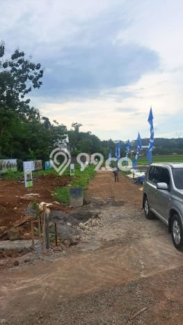 For Sale Rumah 2 Kamar Lokasi Ideal Bagus dan Strategis di Mijen For Sale Rumah 2 Kamar Lokasi Ideal Bagus dan Strategis di Mijen