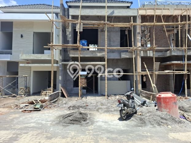 Rumah Strategis Modern Lb 74m2 di Banyumanik, Semarang Rumah Strategis Modern Lb 74m2 di Banyumanik, Semarang