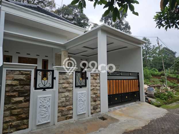 Rumah Modern 3 KT di Mangunsari Semarang Rumah Modern 3 KT di Mangunsari Semarang