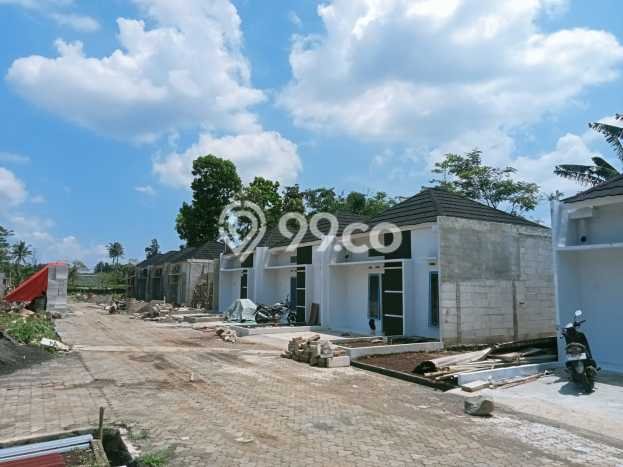 Jual Rumah Murah Meriah Boja Punya 2 Kamar & LT 60m2 Jual Rumah Murah Meriah Boja Punya 2 Kamar & LT 60m2