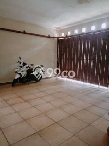 Siap Huni Hunian Elit 6 Kamar di Banyumanik Dekat ke Mana Pun Siap Huni Hunian Elit 6 Kamar di Banyumanik Dekat ke Mana Pun