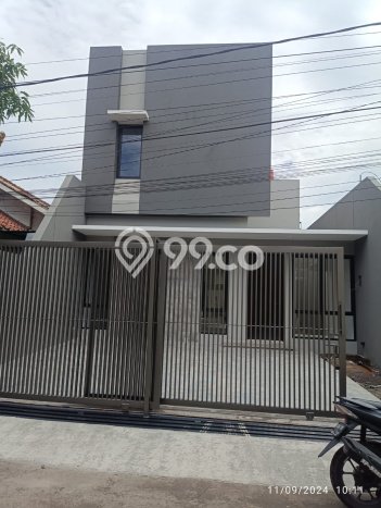 Rumah Luxury Modern Tanpa Renovasi di BKR Bandung Rumah Luxury Modern Tanpa Renovasi di BKR Bandung