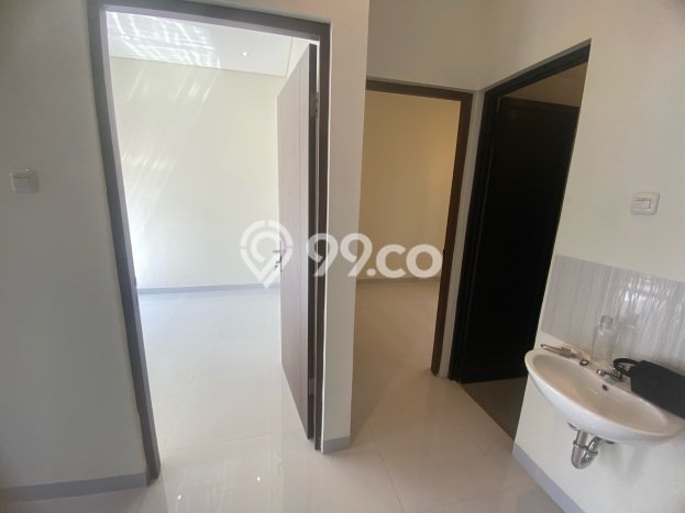 Rumah Modern 3 KT di Taman Kopo Indah Bandung Unfurnished Rumah Modern 3 KT di Taman Kopo Indah Bandung Unfurnished