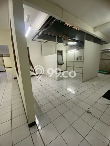 Hunian Elit LB 450m2 Siap Huni Desain Elegan di Pajajaran, Bandung Hunian Elit LB 450m2 Siap Huni Desain Elegan di Pajajaran, Bandung