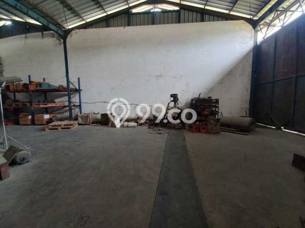 Gudang Dijual di Bandung LT 4370m2 & LB 2500m2 Lokasi Terbaik! Gudang Dijual di Bandung LT 4370m2 & LB 2500m2 Lokasi Terbaik!
