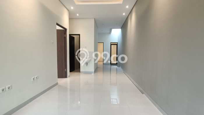 Rumah Modern 3 KT di Taman Kopo Indah Bandung Unfurnished Rumah Modern 3 KT di Taman Kopo Indah Bandung Unfurnished