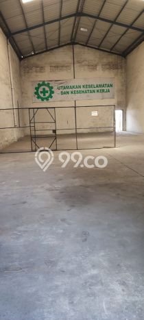 Gudang untuk Disewa di Pusat Jakarta Utara Luas Bangunan 240m2 Gudang untuk Disewa di Pusat Jakarta Utara Luas Bangunan 240m2