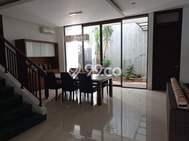 Siap Huni Hunian Elit 5 Kamar di Kelapa Gading Dekat ke Mana Saja Siap Huni Hunian Elit 5 Kamar di Kelapa Gading Dekat ke Mana Saja