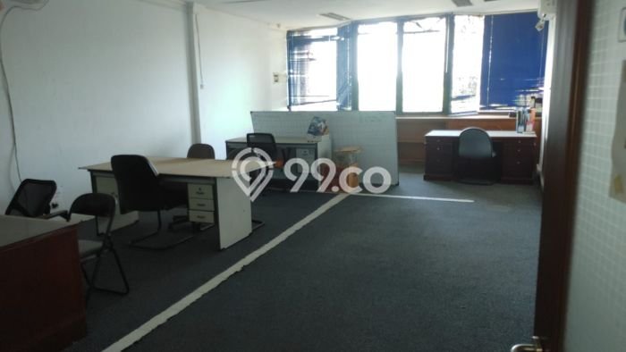 Ruko Dijual di Jakarta Pusat LT 75m2 & LB 270m2 Lokasi Terbaik! Ruko Dijual di Jakarta Pusat LT 75m2 & LB 270m2 Lokasi Terbaik!