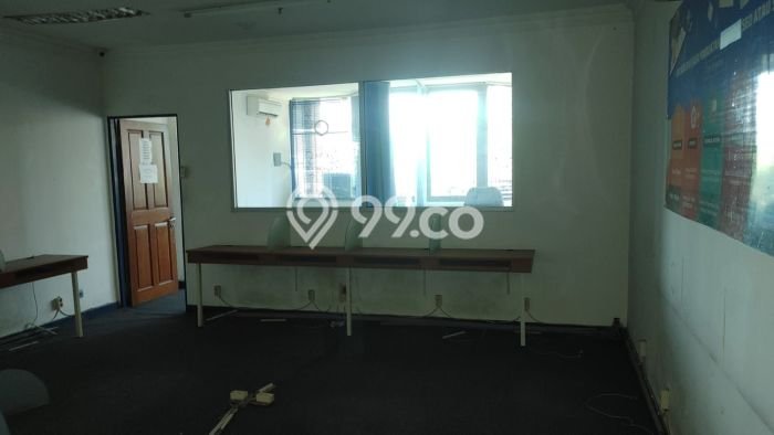 Ruko Dijual di Jakarta Pusat LT 75m2 & LB 270m2 Lokasi Terbaik! Ruko Dijual di Jakarta Pusat LT 75m2 & LB 270m2 Lokasi Terbaik!