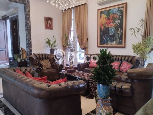 Siap Huni Rumah Mewah 8 Kamar di Cinere Dekat ke Mana Pun Siap Huni Rumah Mewah 8 Kamar di Cinere Dekat ke Mana Pun