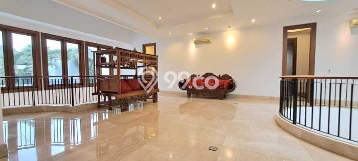 Rumah Bagus Disewakan di Cipete, Jakarta Selatan LT 700m2, LB 1000m2 Rumah Bagus Disewakan di Cipete, Jakarta Selatan LT 700m2, LB 1000m2