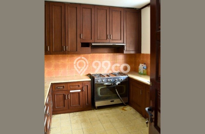 Rumah Sewa Jakarta Selatan LT 1273m2 LB 400m2 Area Cipete Rumah Sewa Jakarta Selatan LT 1273m2 LB 400m2 Area Cipete