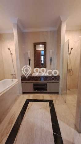 Hunian Modern dengan LT 1900m2 & LB 1000m2 Dikontrakkan di Cipete Hunian Modern dengan LT 1900m2 & LB 1000m2 Dikontrakkan di Cipete
