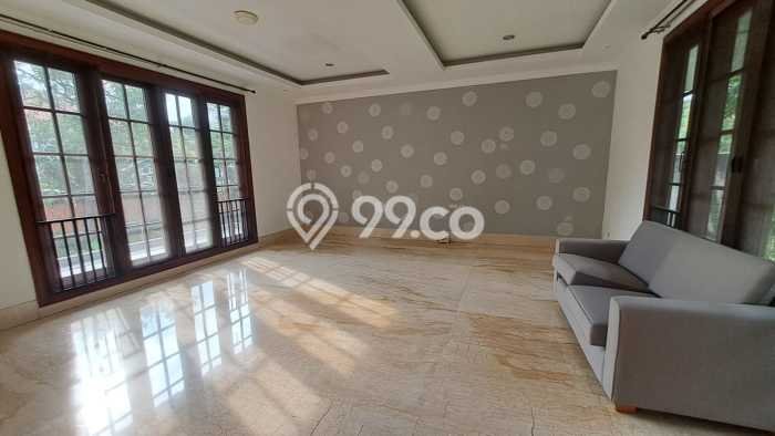 Hunian Modern dengan LT 1900m2 & LB 1000m2 Dikontrakkan di Cipete Hunian Modern dengan LT 1900m2 & LB 1000m2 Dikontrakkan di Cipete