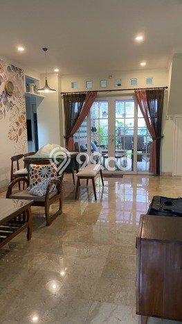 Disewakan! Rumah 3 Kamar Tidur &
2 Kamar Mandi di BSD, Tangerang Disewakan! Rumah 3 Kamar Tidur &
2 Kamar Mandi di BSD, Tangerang