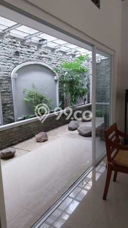 Ready to Use! Premium House LT 255m2 Desain Elegan di Bintaro Ready to Use! Premium House LT 255m2 Desain Elegan di Bintaro