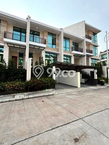 Dijual Rumah Luas Elegan Dengan View Eksklusif di Pondok Indah, Jakarta Selatan Dijual Rumah Luas Elegan Dengan View Eksklusif di Pondok Indah, Jakarta Selatan
