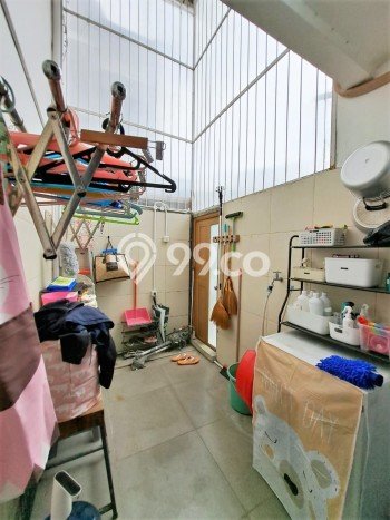 Rumah Minimalis 2 KT di Bintaro Tangerang Selatan Semi Furnished Rumah Minimalis 2 KT di Bintaro Tangerang Selatan Semi Furnished