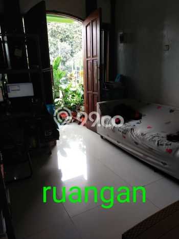 Unit Ruko Dijual di Jakarta Selatan LT 76m2 & LB 165m2 Unit Ruko Dijual di Jakarta Selatan LT 76m2 & LB 165m2