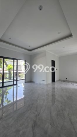 Hunian Mewah Dijual LT 300m2 di BSD, Tangerang Selatan Hunian Mewah Dijual LT 300m2 di BSD, Tangerang Selatan