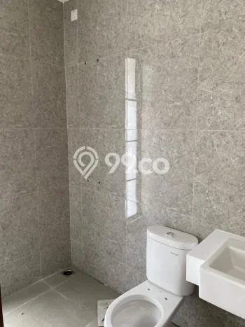 Jarang Ada! Rumah Kontrakan 3 Kamar Nyaman Siap Huni Bintaro Jarang Ada! Rumah Kontrakan 3 Kamar Nyaman Siap Huni Bintaro