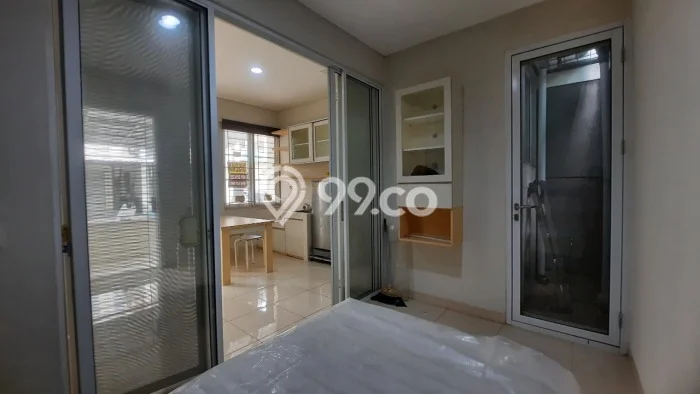 Jarang Ada! Rumah Kontrakan 3 Kamar Bagus Siap Huni BSD Jarang Ada! Rumah Kontrakan 3 Kamar Bagus Siap Huni BSD