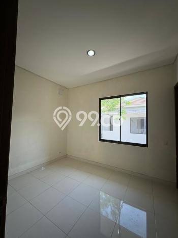 For Sale Rumah Mewah Exclusive di BSD, Tangerang Selatan For Sale Rumah Mewah Exclusive di BSD, Tangerang Selatan