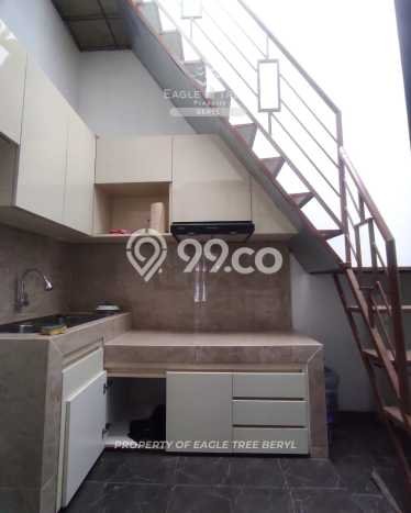 Hunian Elit LB 129m2 Siap Pakai Desain Elegan di Bintaro, Tangerang Selatan Hunian Elit LB 129m2 Siap Pakai Desain Elegan di Bintaro, Tangerang Selatan