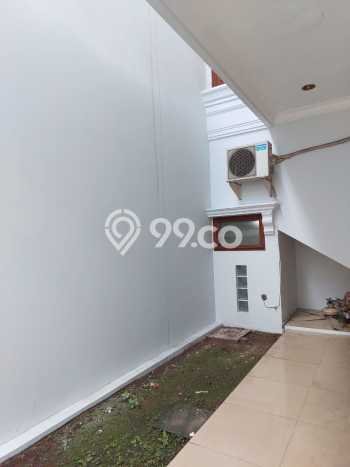Ready to Use! Premium House LT 246m2 Desain Elegan di Sektor 9-Bintaro Ready to Use! Premium House LT 246m2 Desain Elegan di Sektor 9-Bintaro